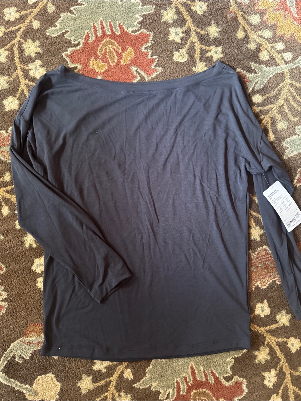 Athleta Move with Ease Off the shoulder top L